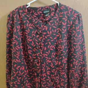 I'm selling vintage dresses from the '70s and '80s all in a bundle for $250